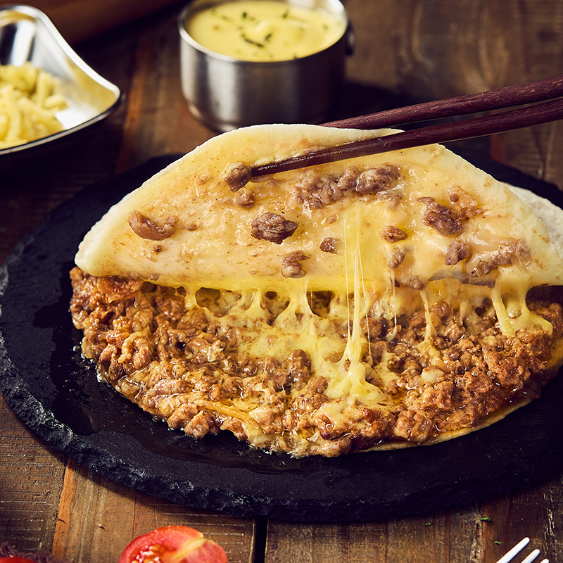 爆浆芝士牛肉薄饼
